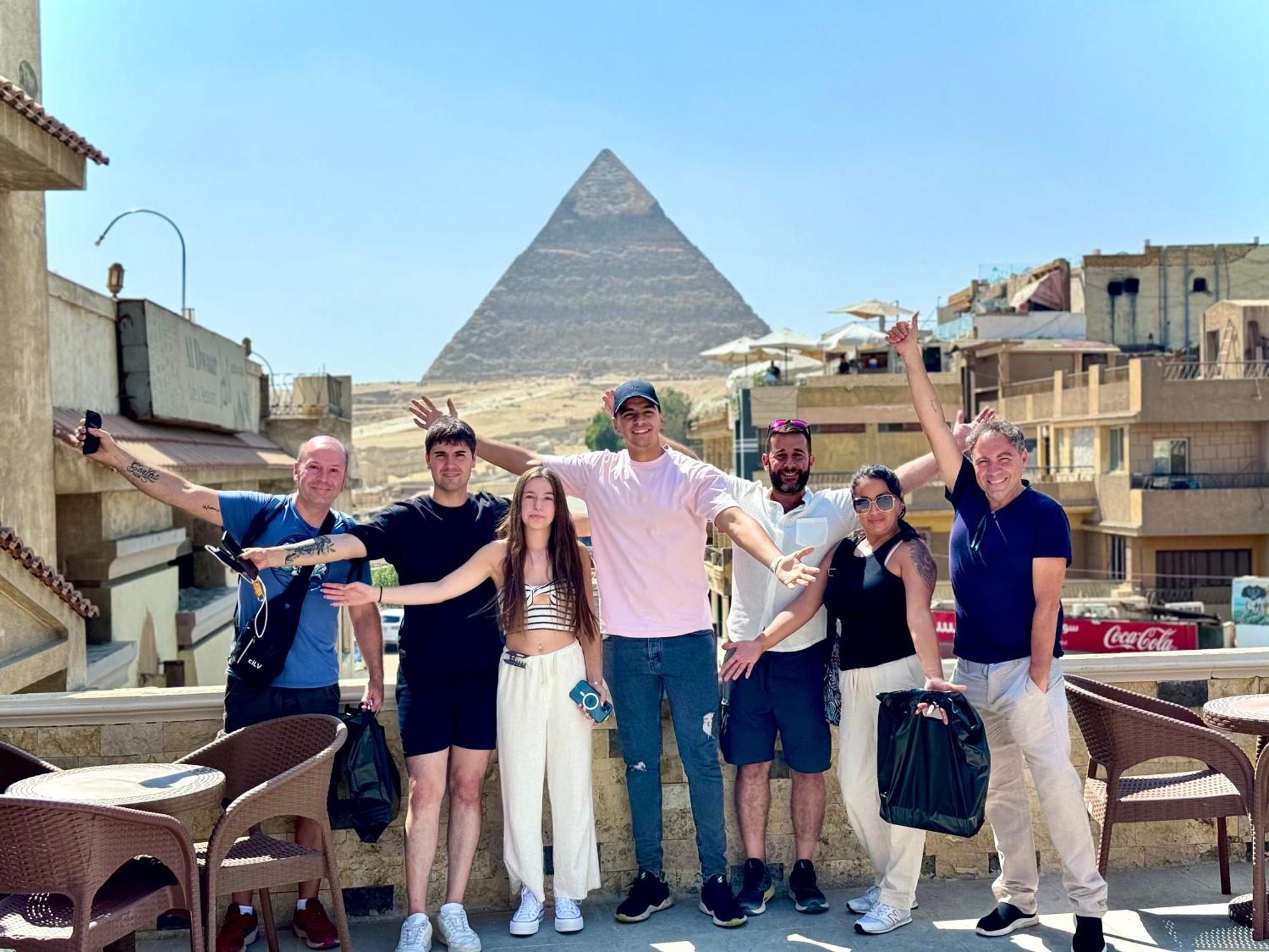 Kafret el-Gabal King Ali Pyramids View Inn מראה חיצוני תמונה